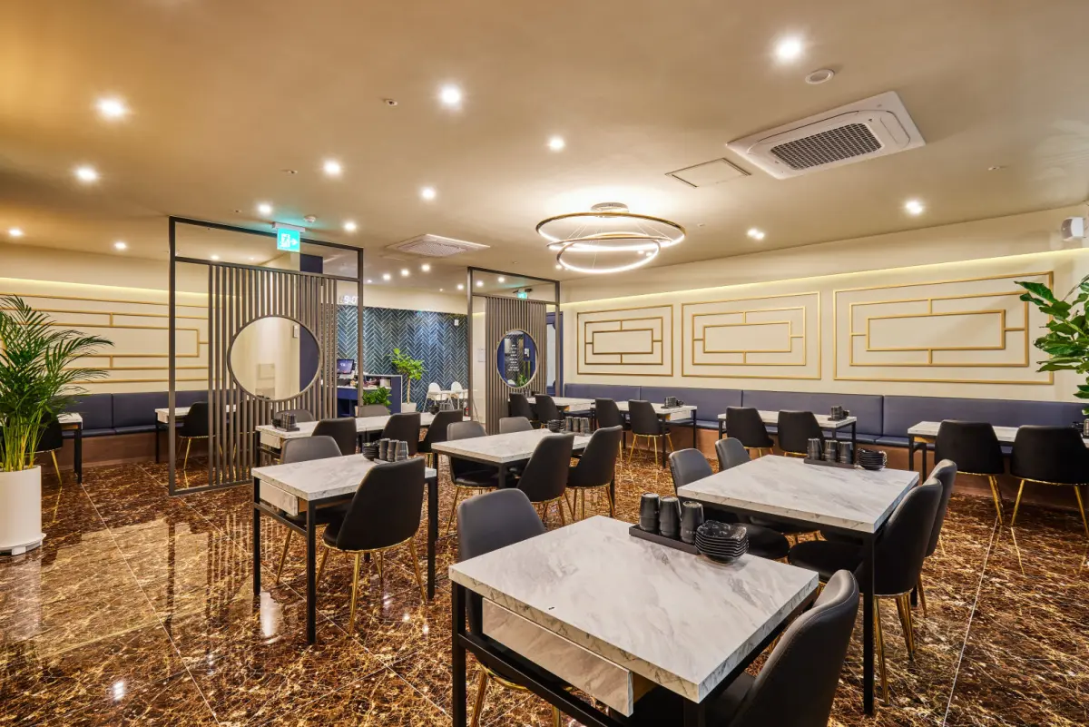 넓고 세련된 모던 차이니즈 레스토랑 인테리어